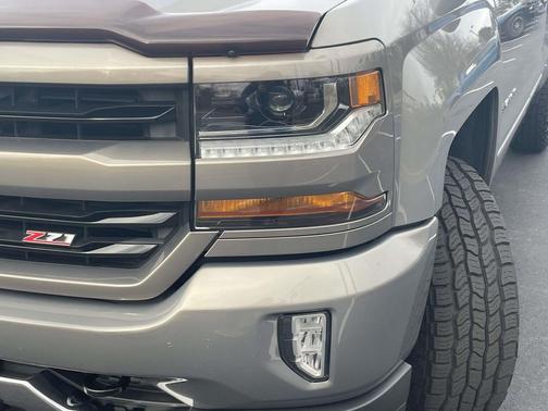 2017 Chevrolet Silverado 1500 2LT
