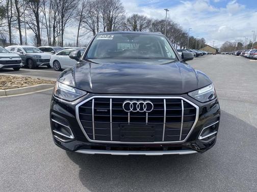 2023 Audi Q5 40 Premium