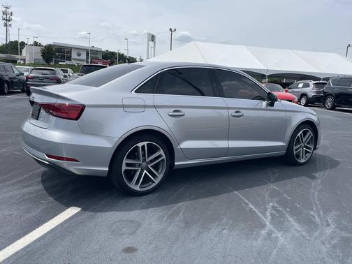 Florett Silver Metallic 2019 Audi A3 Premium
