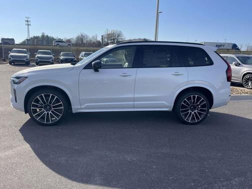 2026 Volvo XC90 Ultra Dark Theme, B6 AWD Gas (mild hybrid), Gasoline, 7 Seats