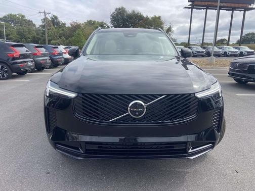 2026 Volvo XC90 B6 Ultra Dark Theme 7-Seater