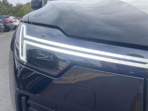 2026 Volvo XC90 B6 Ultra Dark Theme 7-Seater