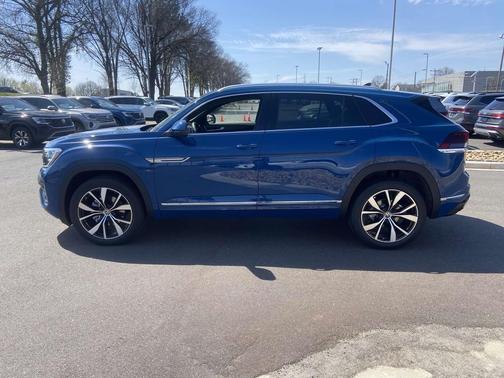 2025 Volkswagen Atlas Cross Sport 2.0T SEL Premium