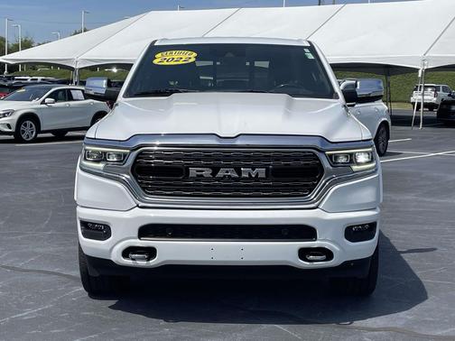 Bright White Clearcoat 2022 RAM 1500 Limited