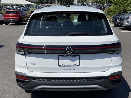 2025 Volkswagen Taos 1.5T S
