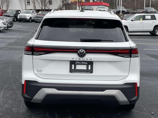 2025 Volkswagen Tiguan 2.0T S