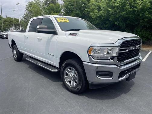 2022 RAM 2500 Big Horn Crew Cab 4x4 8' Box
