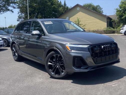2025 Audi Q7 55 Prestige