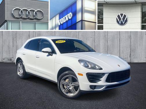 2017 Porsche Macan S