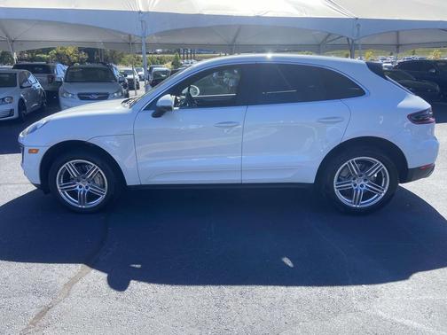 2017 Porsche Macan S