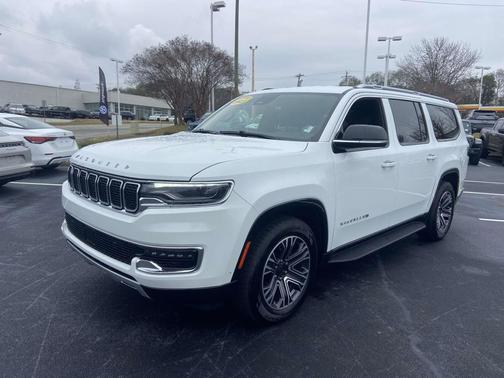 2023 Jeep Wagoneer L Series II 4x4