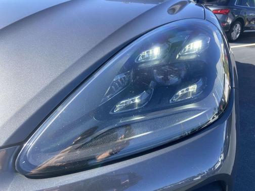 2019 Porsche Cayenne Cayenne