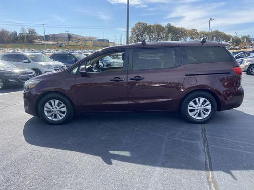2015 Kia Sedona LX