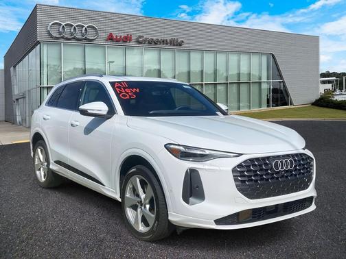 2025 Audi Q5 Premium Plus TFSI quattro S tronic