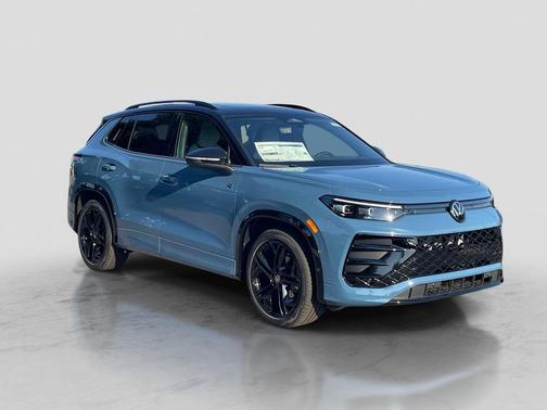 Blue 2026 Volkswagen Tiguan 2.0T SE R-Line Black