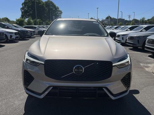 Bright Dusk Metallic 2026 Volvo XC60 Plug-In Hybrid Ultra, T8 AWD Electric/Gasoline, Dark