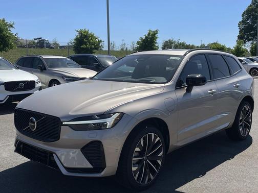 Bright Dusk Metallic 2026 Volvo XC60 Plug-In Hybrid Ultra, T8 AWD Electric/Gasoline, Dark