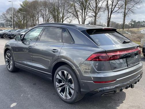 2026 Audi Q8 55 Premium Plus