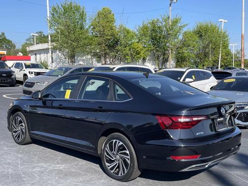 Platinum Gray Metallic 2020 Volkswagen Jetta 1.4T SEL Premium