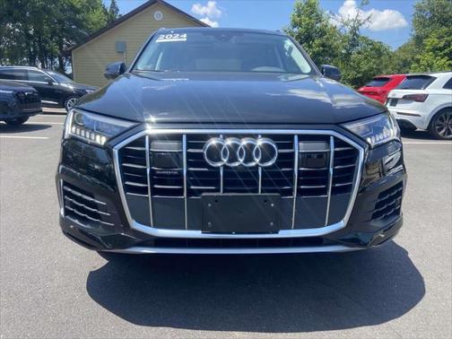 2024 Audi Q7 55 Premium Plus