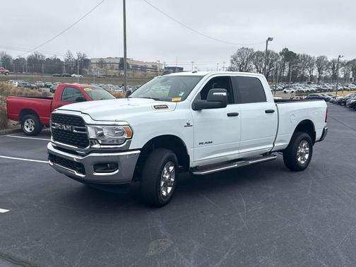 2024 RAM 2500 Big Horn Crew Cab 4x4 6'4' Box