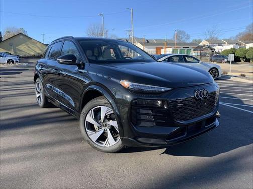 2025 Audi Q6 e-tron Premium Plus quattro