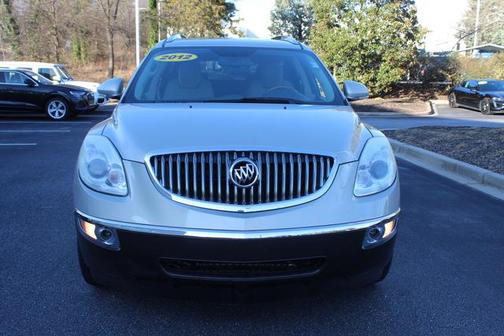 Photo 2 of 32 of 2012 Buick Enclave Convenience