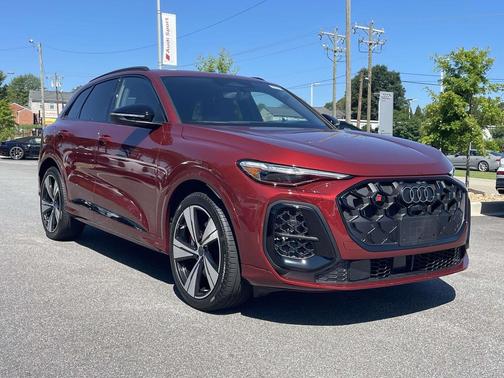 Grenadine Red Metallic 2026 Audi SQ5 3.0T Premium Plus
