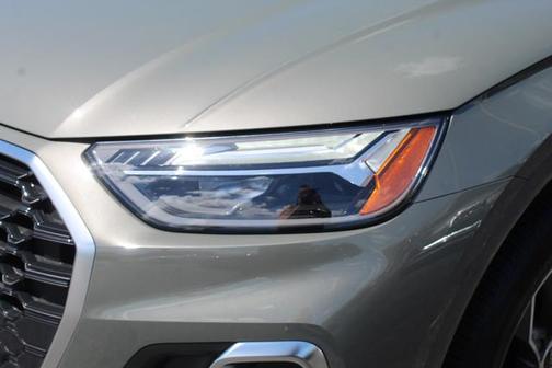 2023 Audi Q5 45 S line Premium Plus