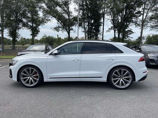 Glacier White 2026 Audi Q8 55 Prestige