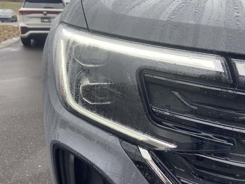 2026 Volkswagen Atlas Cross Sport 2.0T SE w/Technology 4MOTION