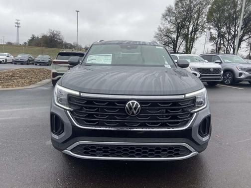 2026 Volkswagen Atlas Cross Sport 2.0T SE w/Technology 4MOTION