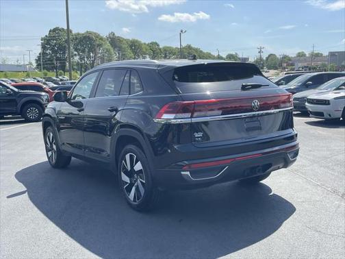 2024 Volkswagen Atlas Cross Sport 2.0T SE w/Technology