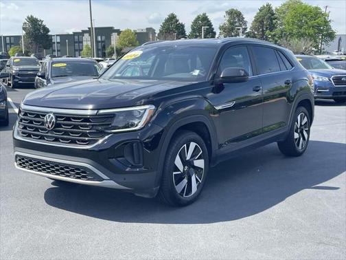 2024 Volkswagen Atlas Cross Sport 2.0T SE w/Technology