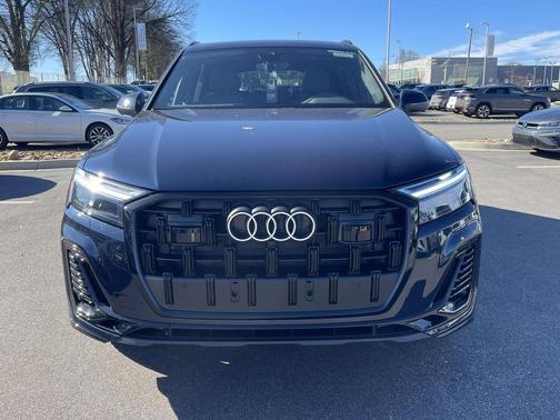 2026 Audi Q7 55 Premium Plus