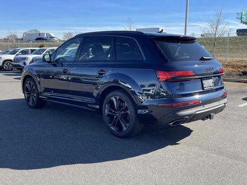 2026 Audi Q7 55 Premium Plus