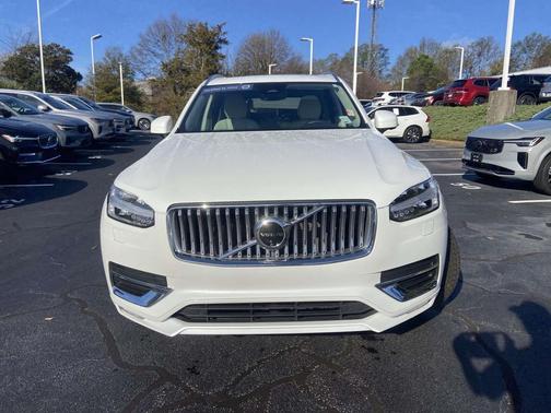 2024 Volvo XC90 B6 Plus Bright Theme 7-Seater