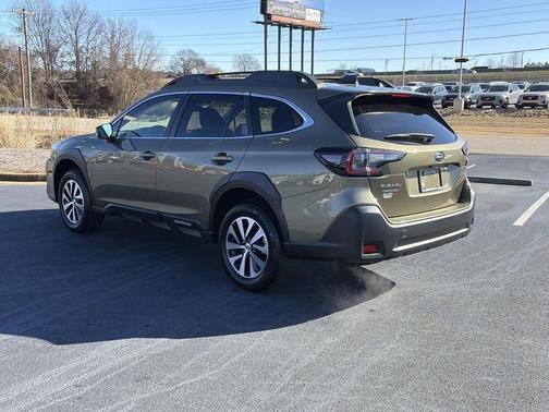 2024 Subaru Outback Premium