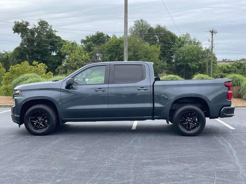Shadow Gray Metallic 2020 Chevrolet Silverado 1500 RST