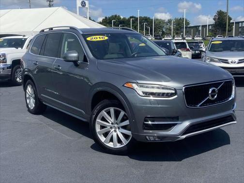 2016 Volvo XC90 T6 Momentum