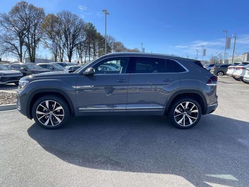2026 Volkswagen Atlas Cross Sport 2.0T SEL Premium