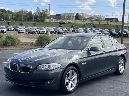 2011 BMW 528 528i