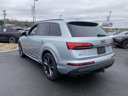 2026 Audi Q7 55 Premium Plus