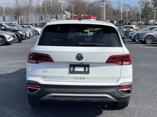 2022 Volkswagen Taos 1.5T SE