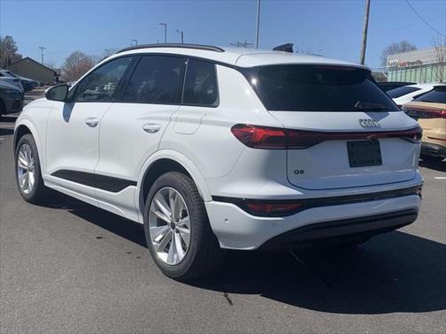 2025 Audi Q6 e-tron Premium