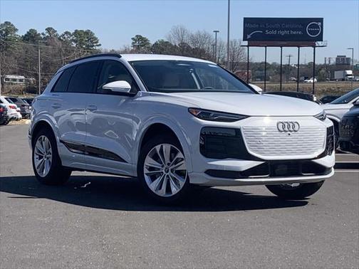 2025 Audi Q6 e-tron Premium