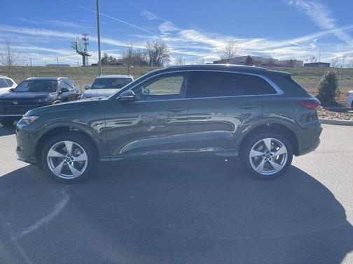 2025 Audi Q5 Prestige TFSI quattro S tronic