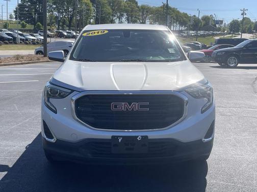 Quicksilver Metallic 2019 GMC Terrain SLE