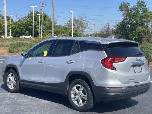 Quicksilver Metallic 2019 GMC Terrain SLE