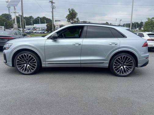 2024 Audi SQ8 4.0T Premium Plus